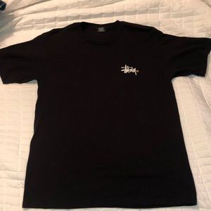 Black Stussy tee